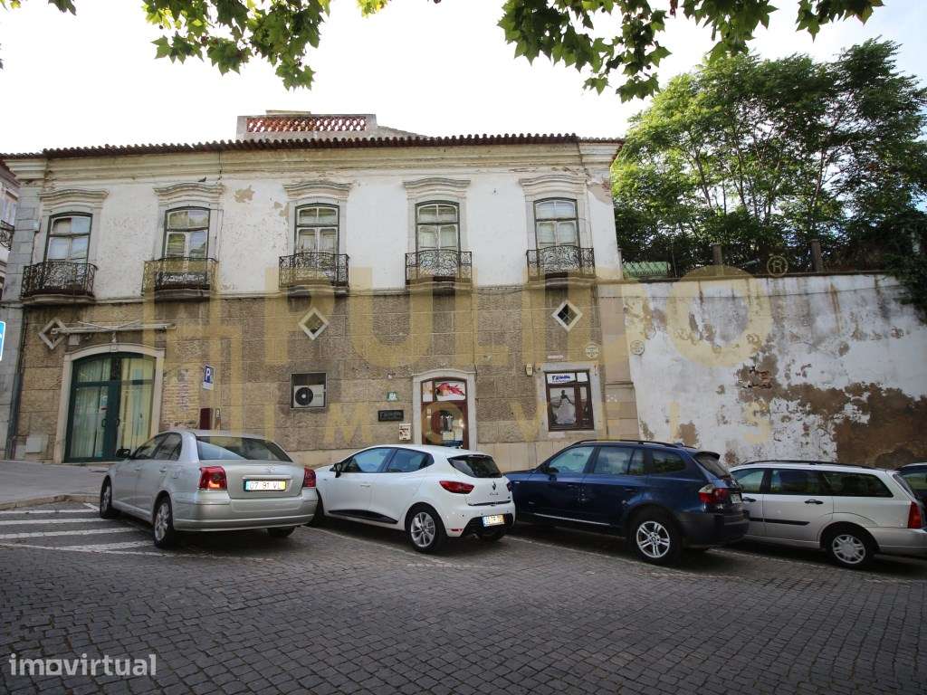 OPORTUNIDADE! Prédio Centro Histórico para recuperação - Grande imagem: 4/16