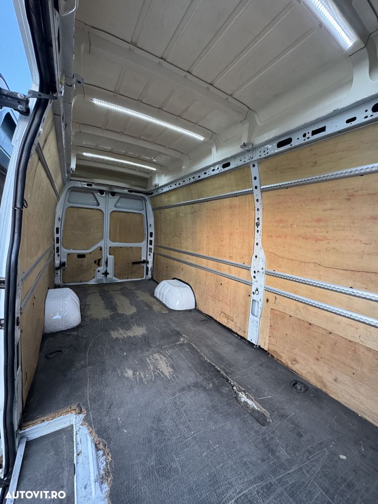 Renault Master XXL - AXA DUBLA -Cel mai lung - Cel mai inalt - 2.3 euro5  125Cp - 19