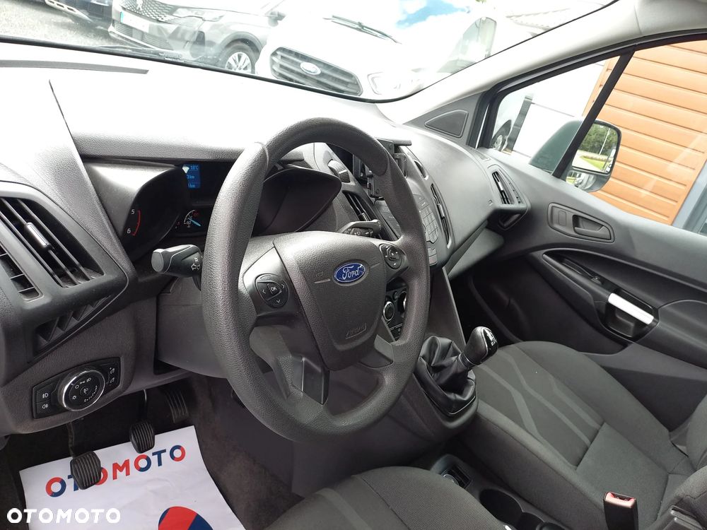 Ford Transit Connect - 24