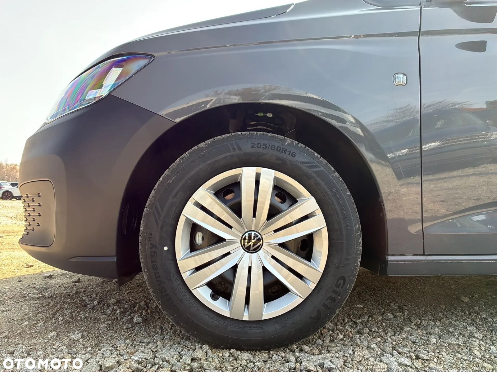 Volkswagen Caddy Maxi 1.5 TSI DSG - 25
