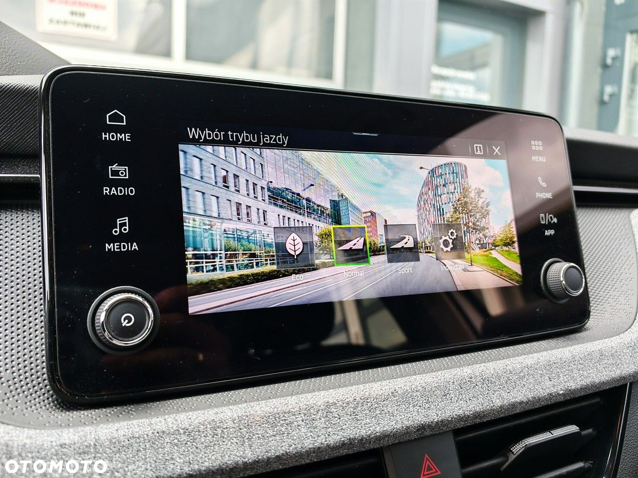 Skoda Kamiq 1.0 TSI Selection - 18