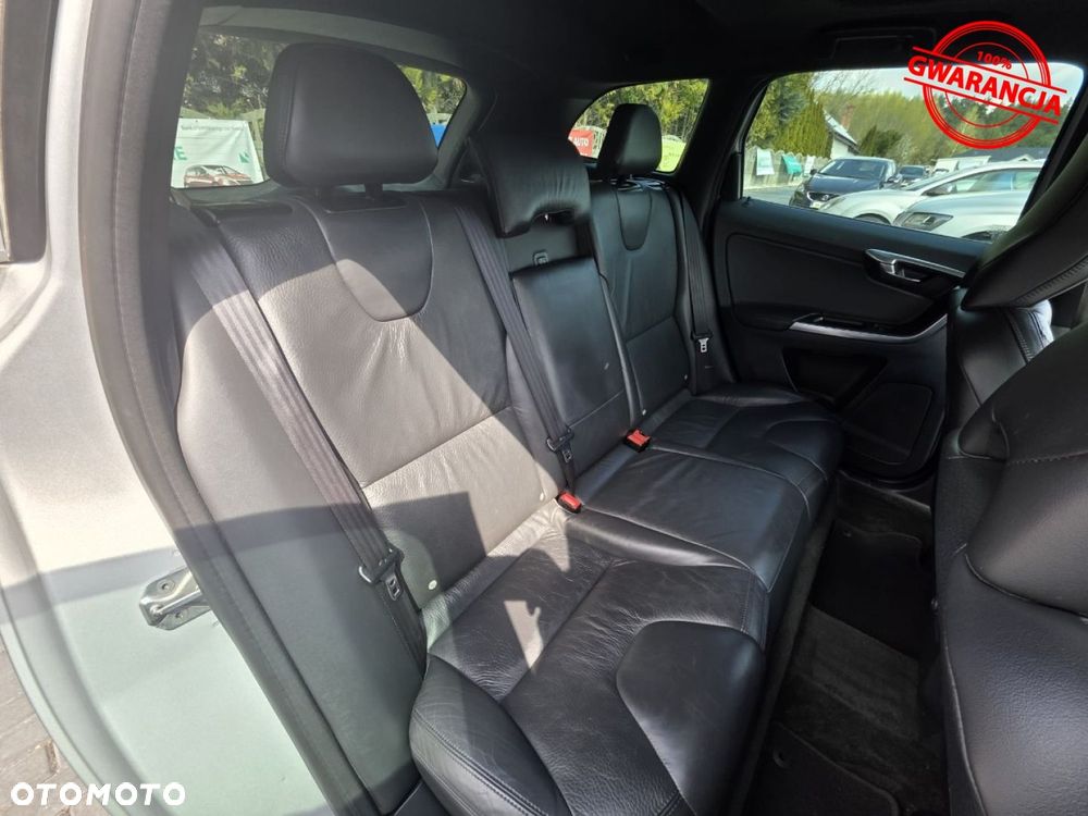 Volvo XC 60 - 21