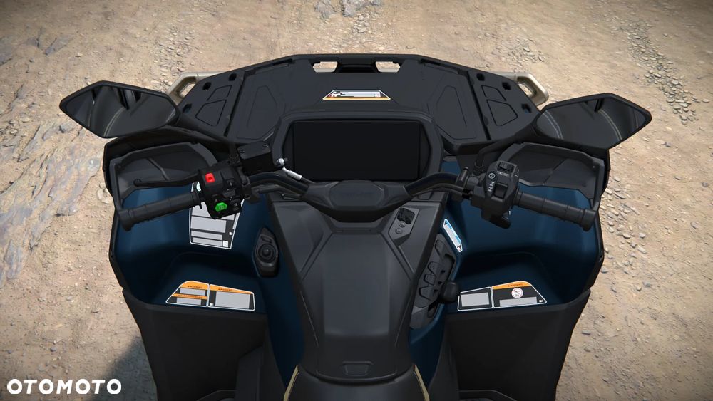 Can-Am Outlander Max - 8