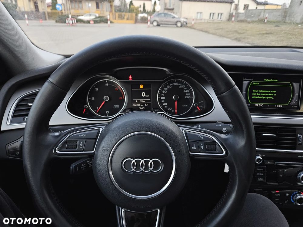 Audi A4 Limousine 2.0 TDI DPF quattro Ambiente - 7