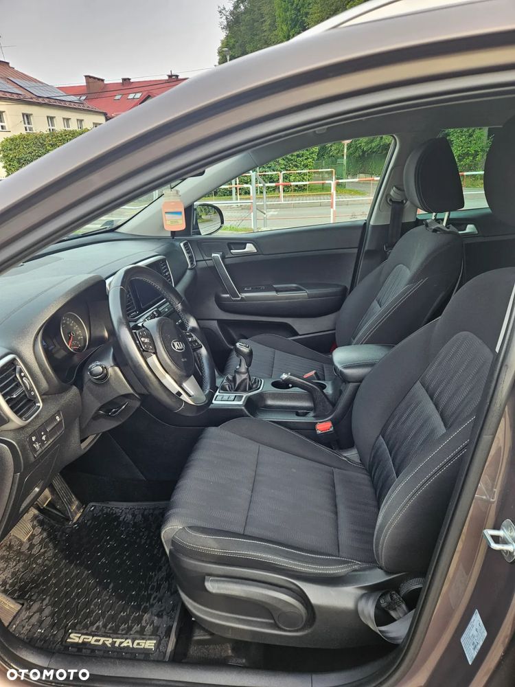 Kia Sportage 1.6 T-GDI Business Line 4WD - 7