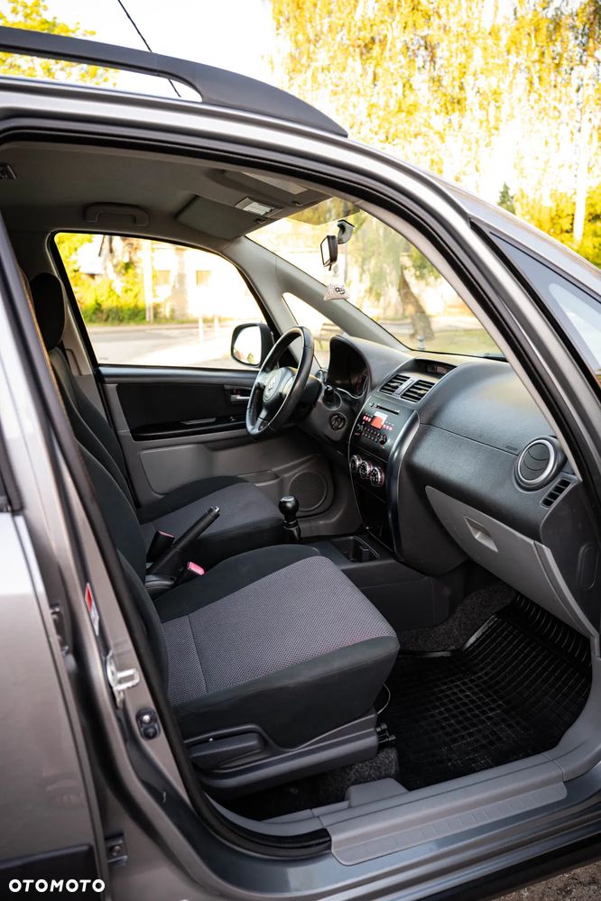 Suzuki SX4 1.6 VVT 4x2 Comfort - 19