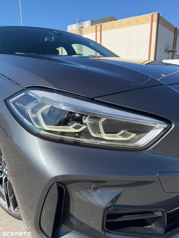 BMW Seria 1 116d Sport Line - 24