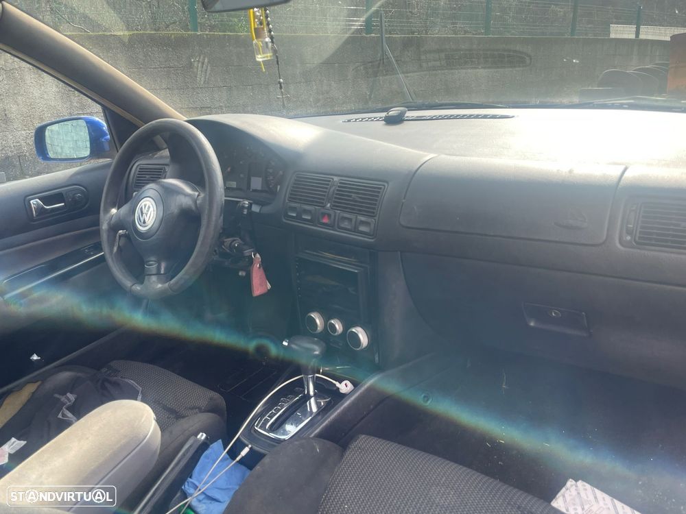 VW Golf 1.9 TDi Highline Aut. - 8