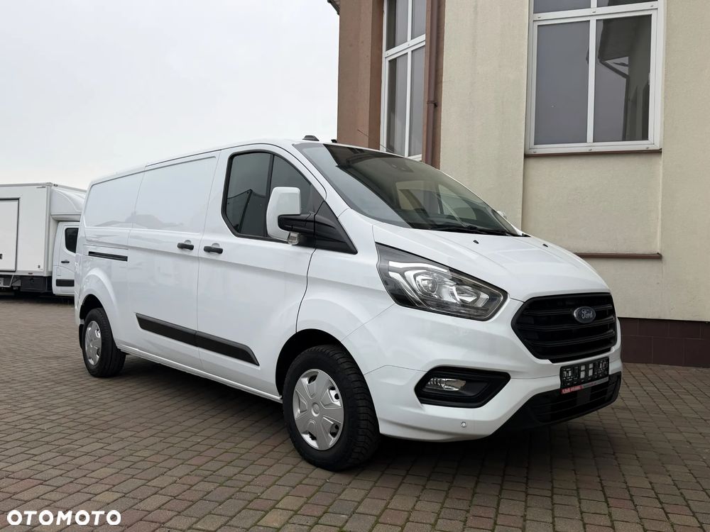 Ford Custom L2H1 - 5