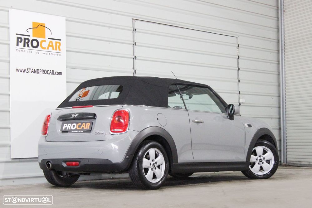 MINI 3 Portas Cooper D - 25