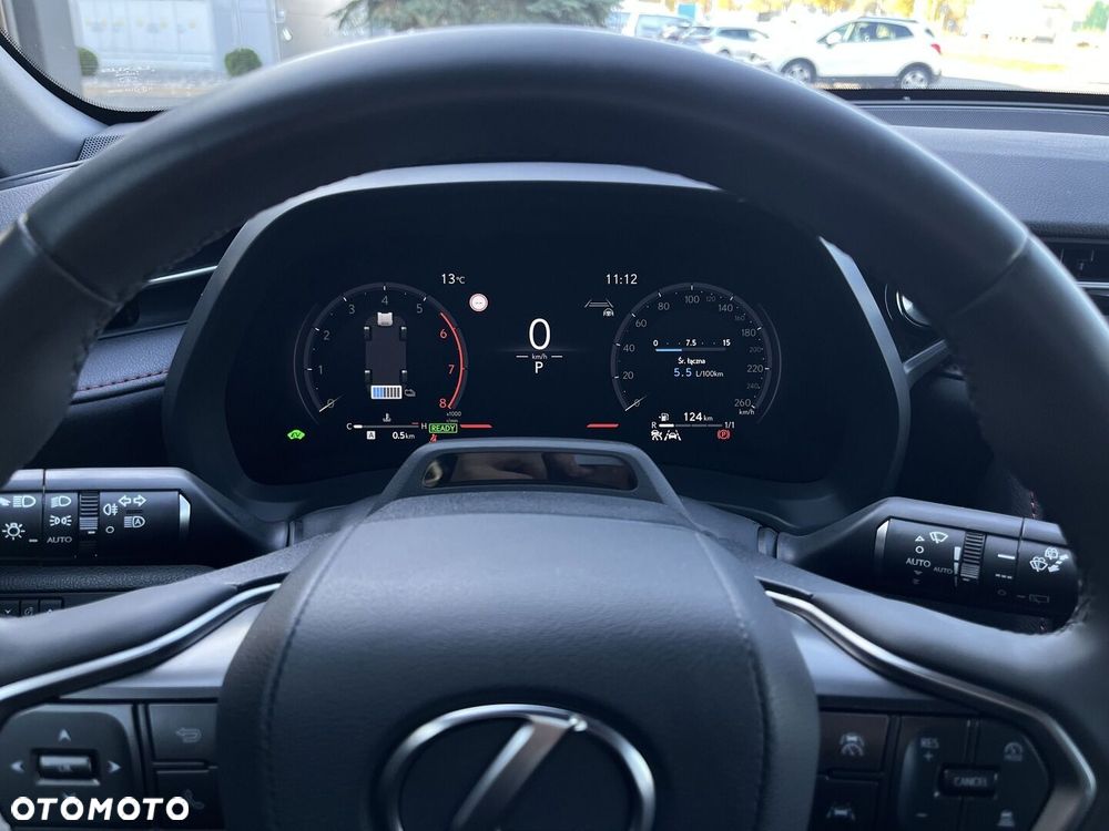 Lexus LBX 1.5 Hybrid Emotion - 21
