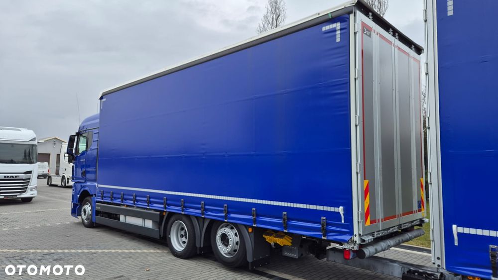 MAN MAN///TGX///26.470///2021///ZESTAW/// TANDEM///PRZEJAZDOWY///7.70+7.70/// LEDY///KLIMATYZACJA POSTOJOWA/// DACH PODNOSZONY/// - 4