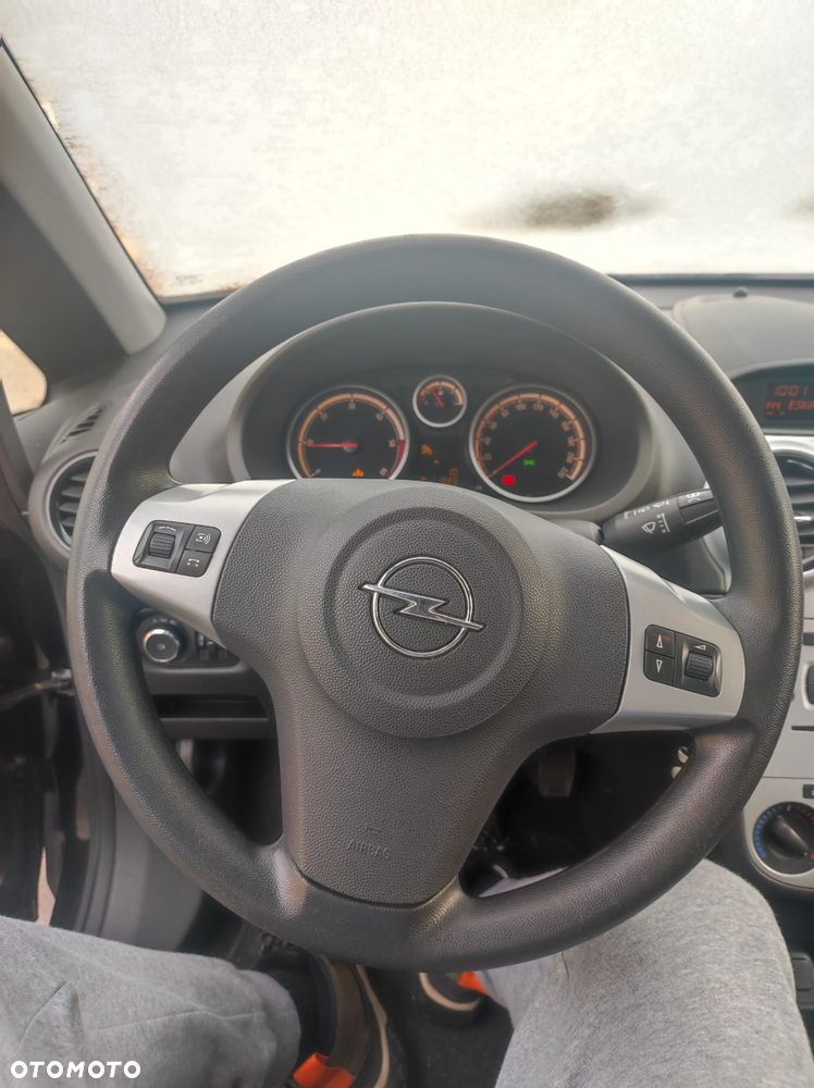 Opel Corsa - 5