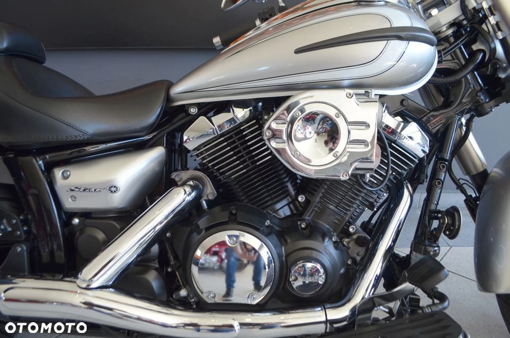Yamaha XVS - 6