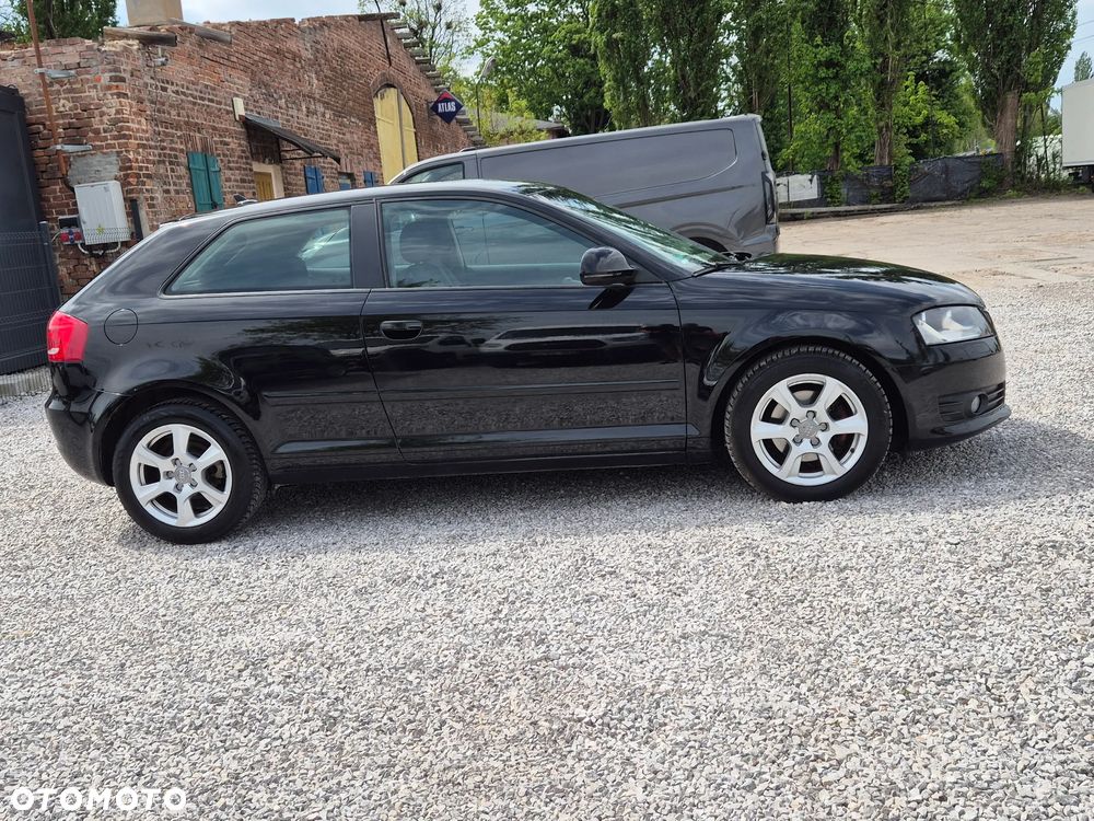 Audi A3 3-drzwiowe 1.4 TFSI Ambition - 14