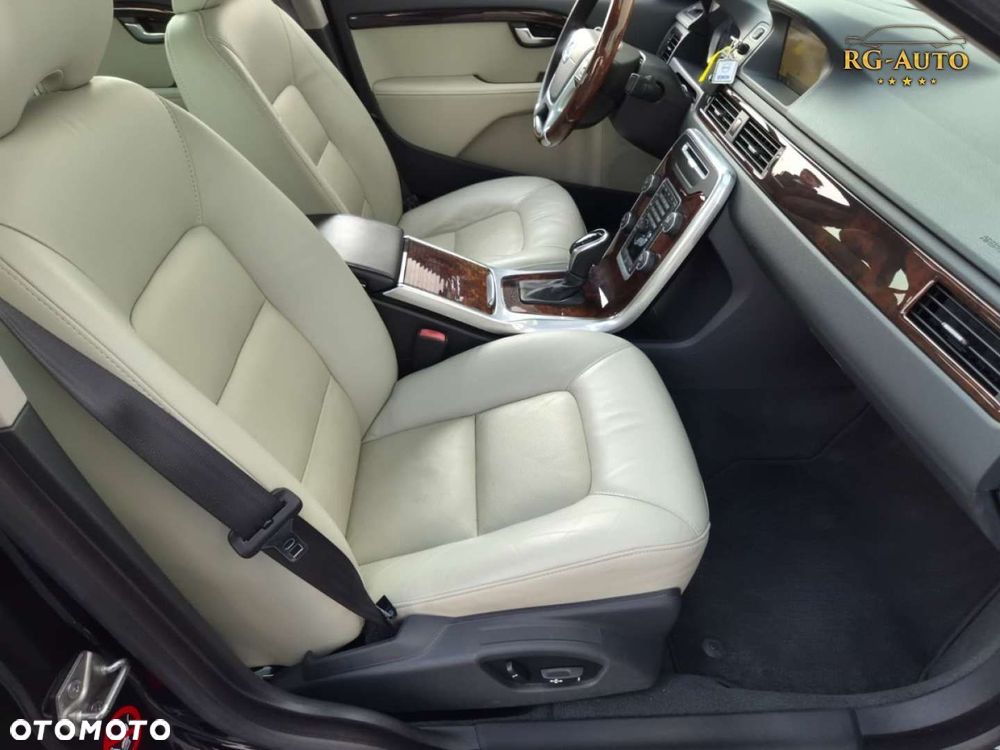Volvo S80 - 27