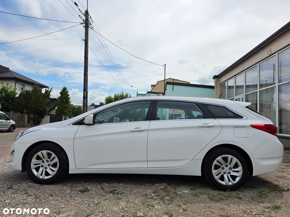 Hyundai i40 Kombi blue 1.6 Classic - 4