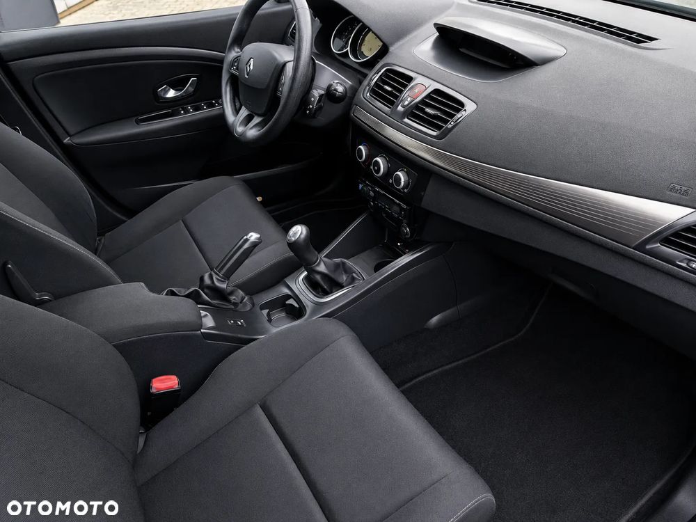 Renault Megane 1.6 16V 100 Expression - 5