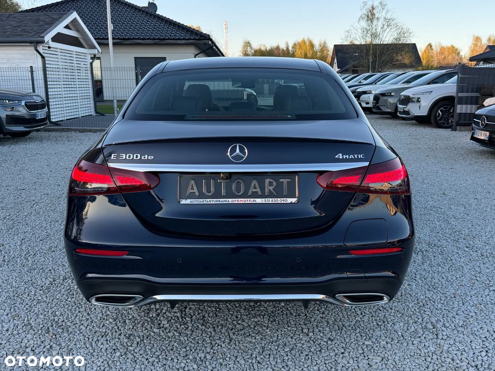 Mercedes-Benz Klasa E 300 de PHEV 4-Matic AMG 9G-Tronic - 13