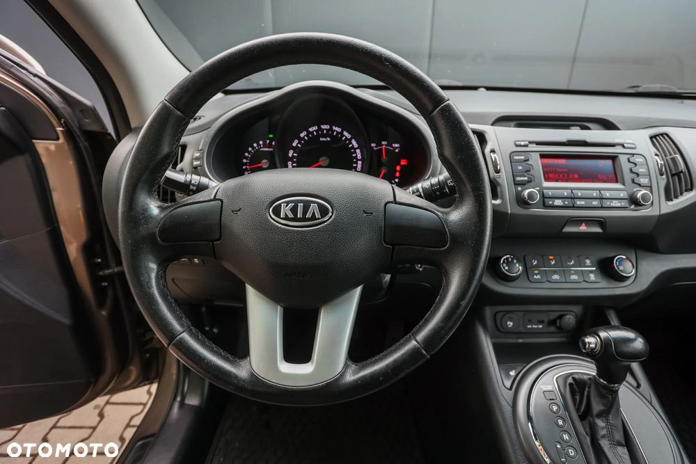 Kia Sportage 2.0 CVVT 4WD Automatik Vision - 16