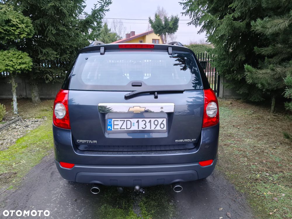 Chevrolet Captiva 2.4 2WD 5 Sitzer LS - 14