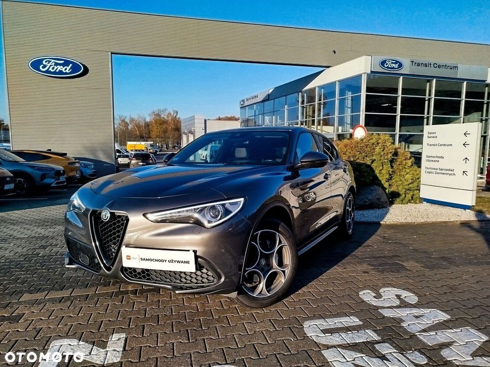 Alfa Romeo Stelvio 2.0 Turbo Sprint Q4 - 2