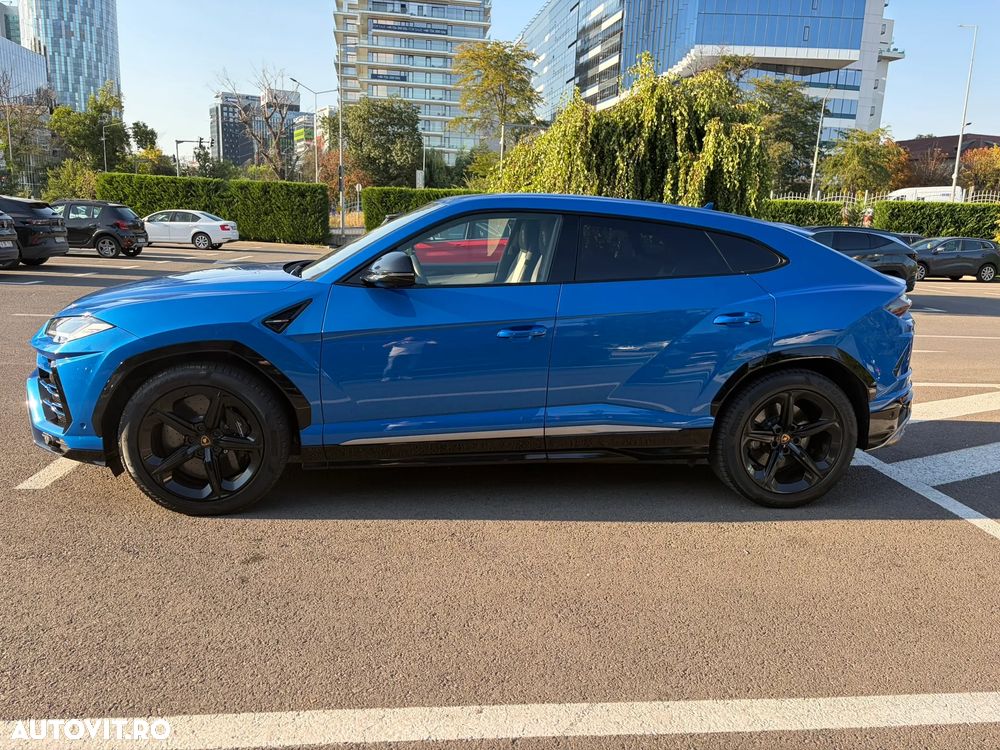 Lamborghini URUS - 4