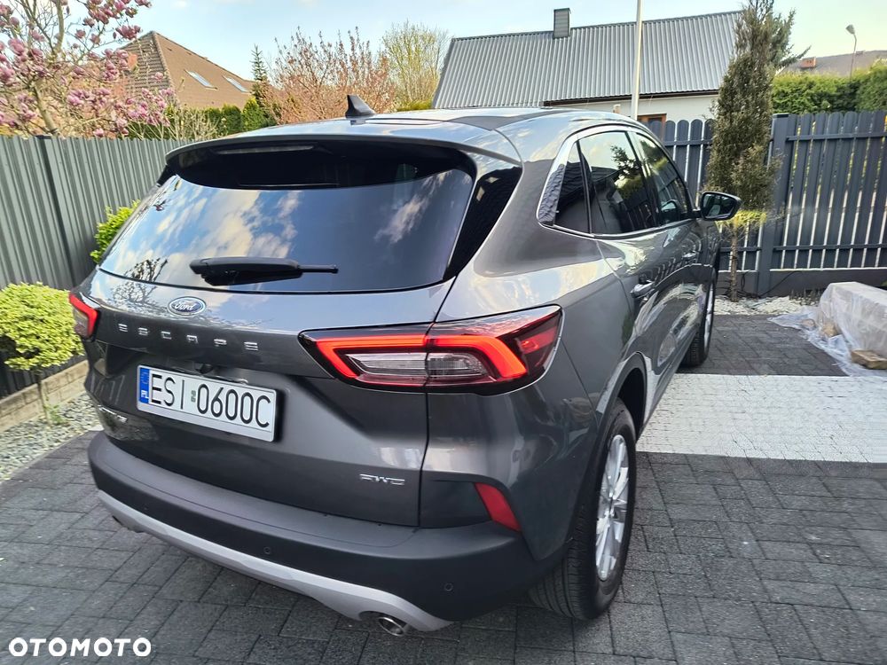 Ford Kuga - 3