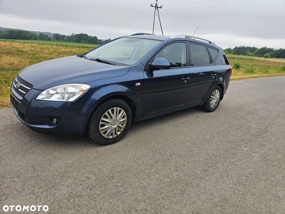 Kia Ceed - 3