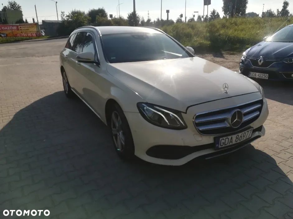 Mercedes-Benz Klasa E 200 d 9G-TRONIC - 2