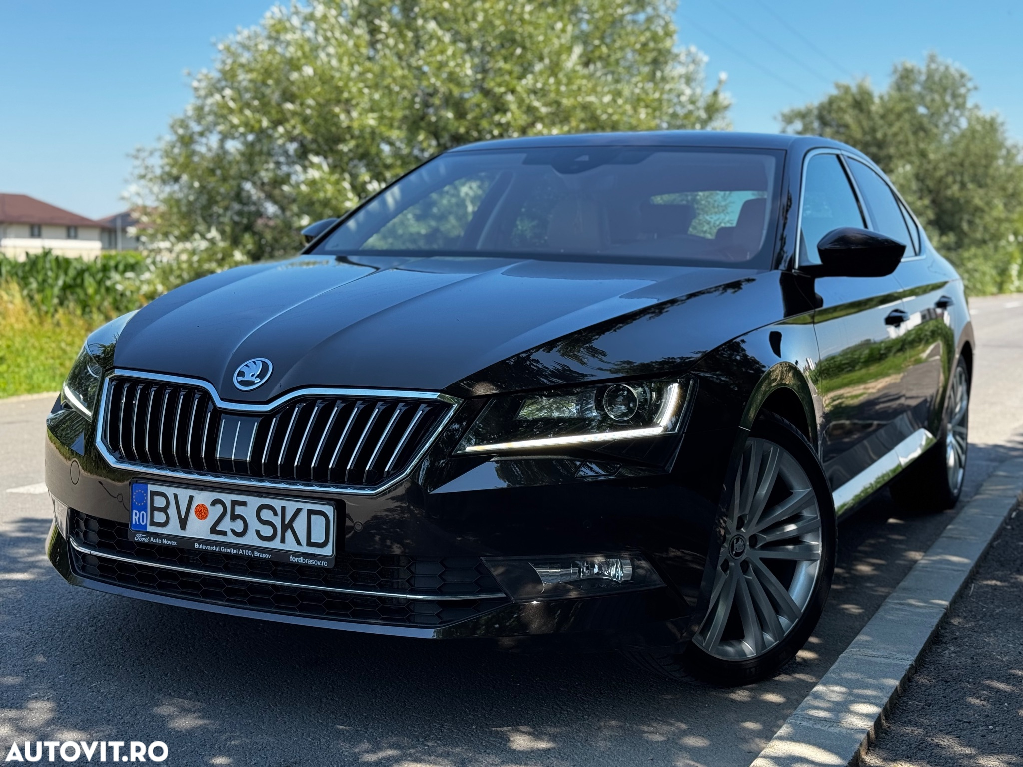 Skoda Superb 2.0 TDI DSG 4X4 Style - 28
