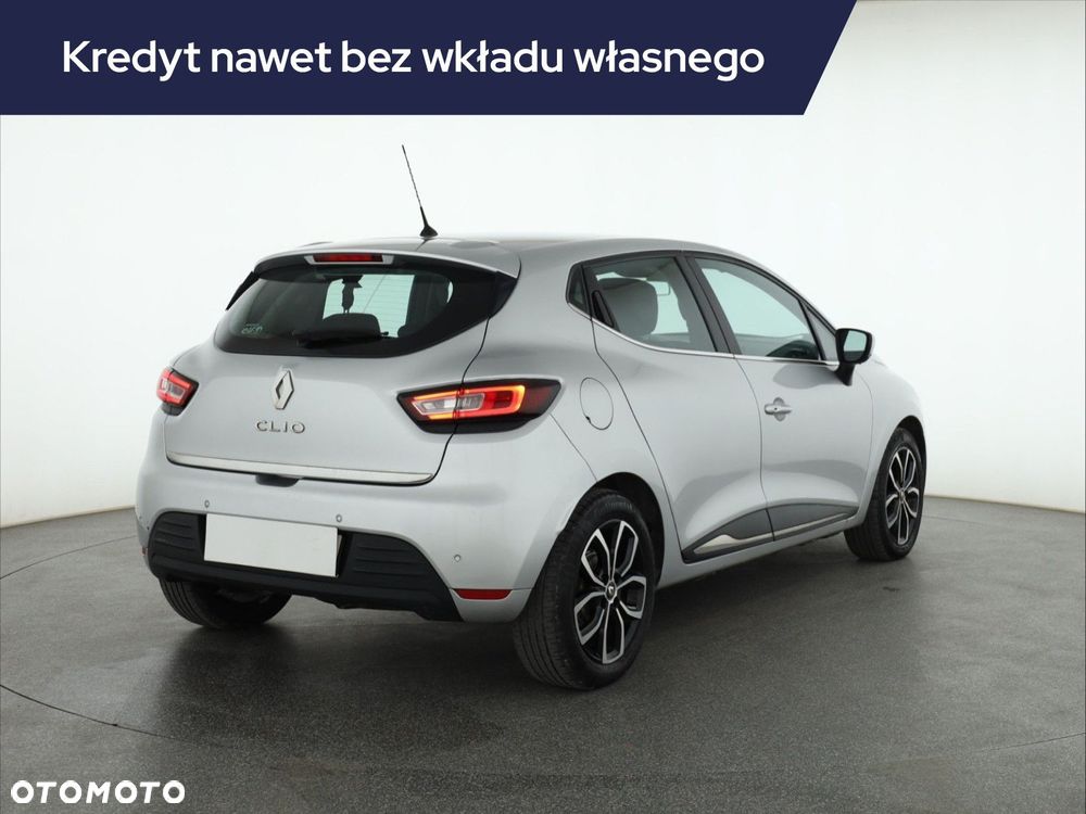 Renault Clio - 7