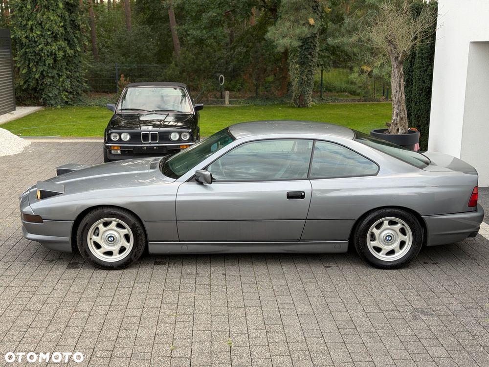 BMW Seria 8 - 7
