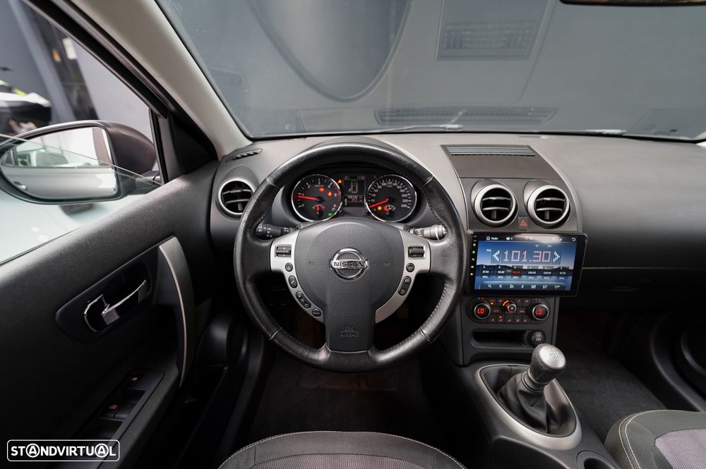 Nissan Qashqai 1.6 dCi N-Connecta - 12