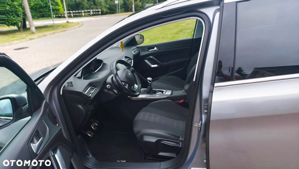 Peugeot 308 BlueHDi 120 Stop & Start Business-Line - 24