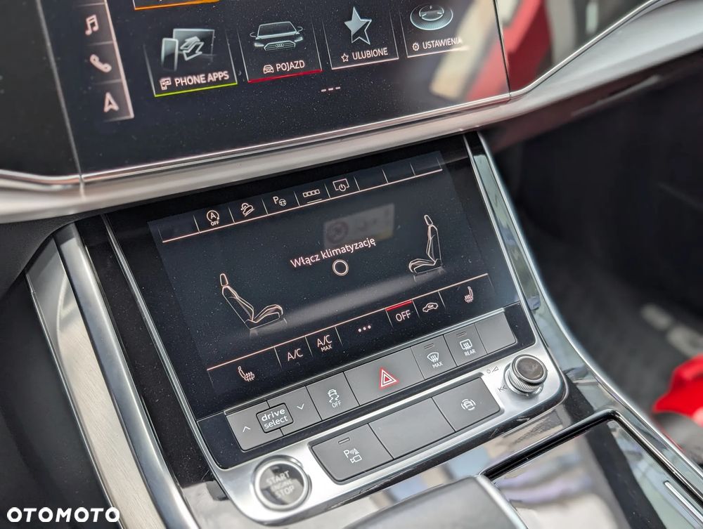 Audi Q8 - 24
