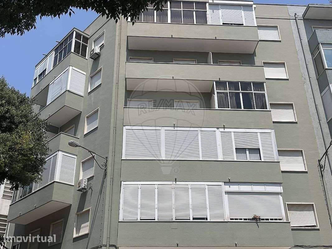 Apartamento T1 para arrendamento - Grande imagem: 2/22