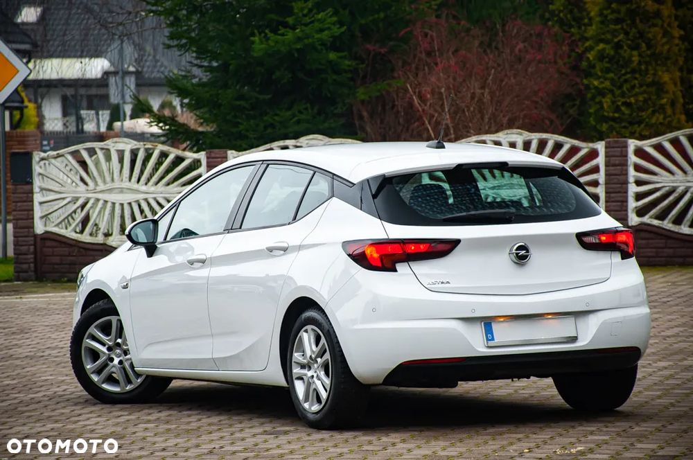 Opel Astra 1.2 Turbo Start/Stop Elegance - 3