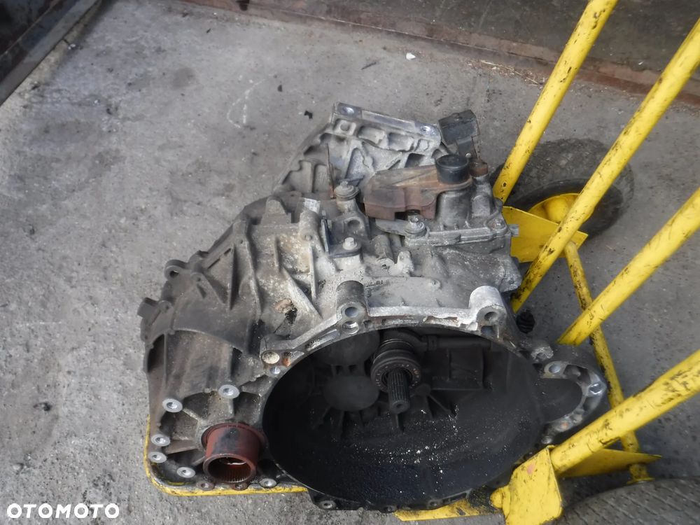 Land Rover Freelander II 2.2 TD skrzynia 6 biegow   7G9R-7002-HH - 11