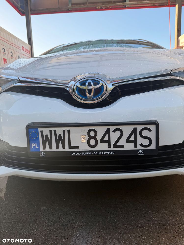Toyota Auris Hybrid 135 Active - 18