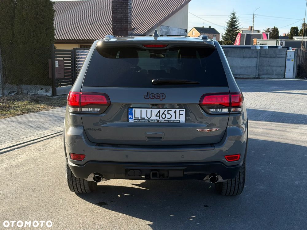 Jeep Grand Cherokee - 5