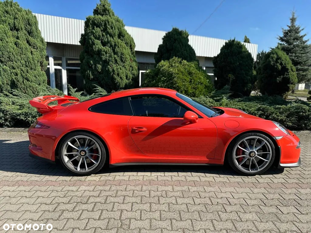 Porsche 911 GT3 - 4