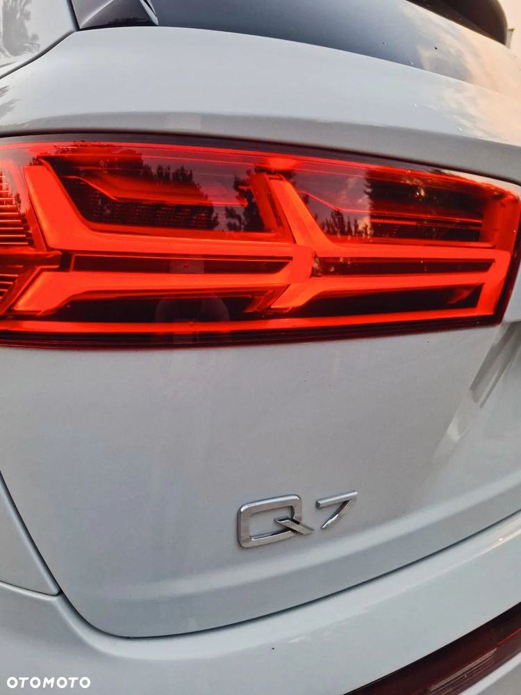 Audi Q7 3.0 TFSI Quattro Tiptronic - 19