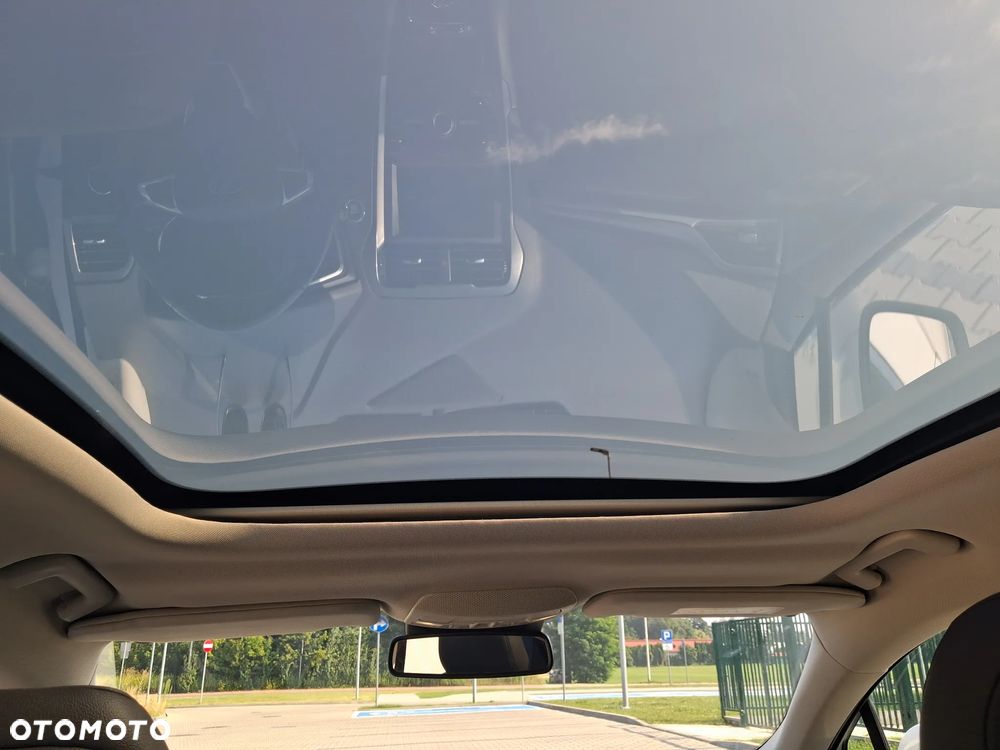 Ford Mondeo 2.0 EcoBlue Titanium - 12