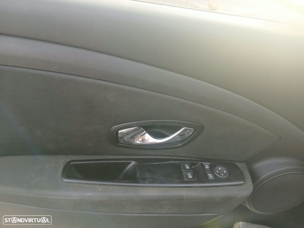 Renault Mégane Sport Tourer 1.5 dCi Dynamique S SS - 22