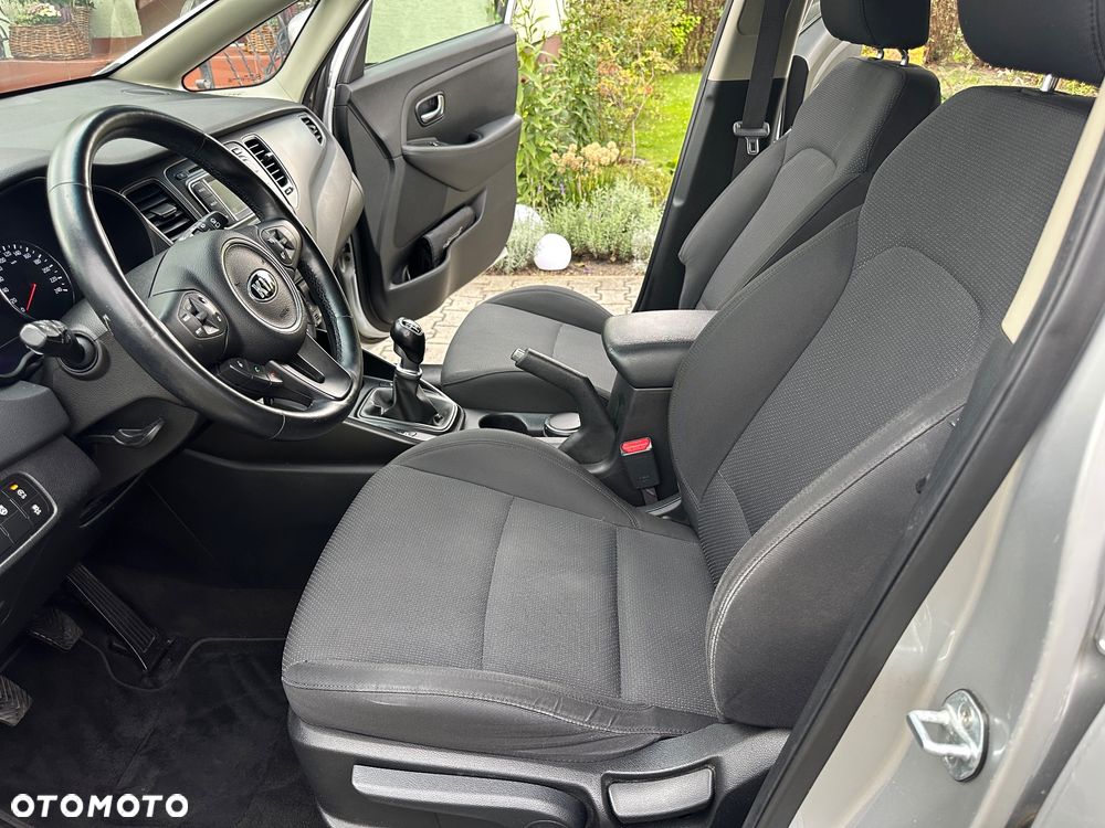 Kia Carens 1.6 GDI ISG Vision - 19