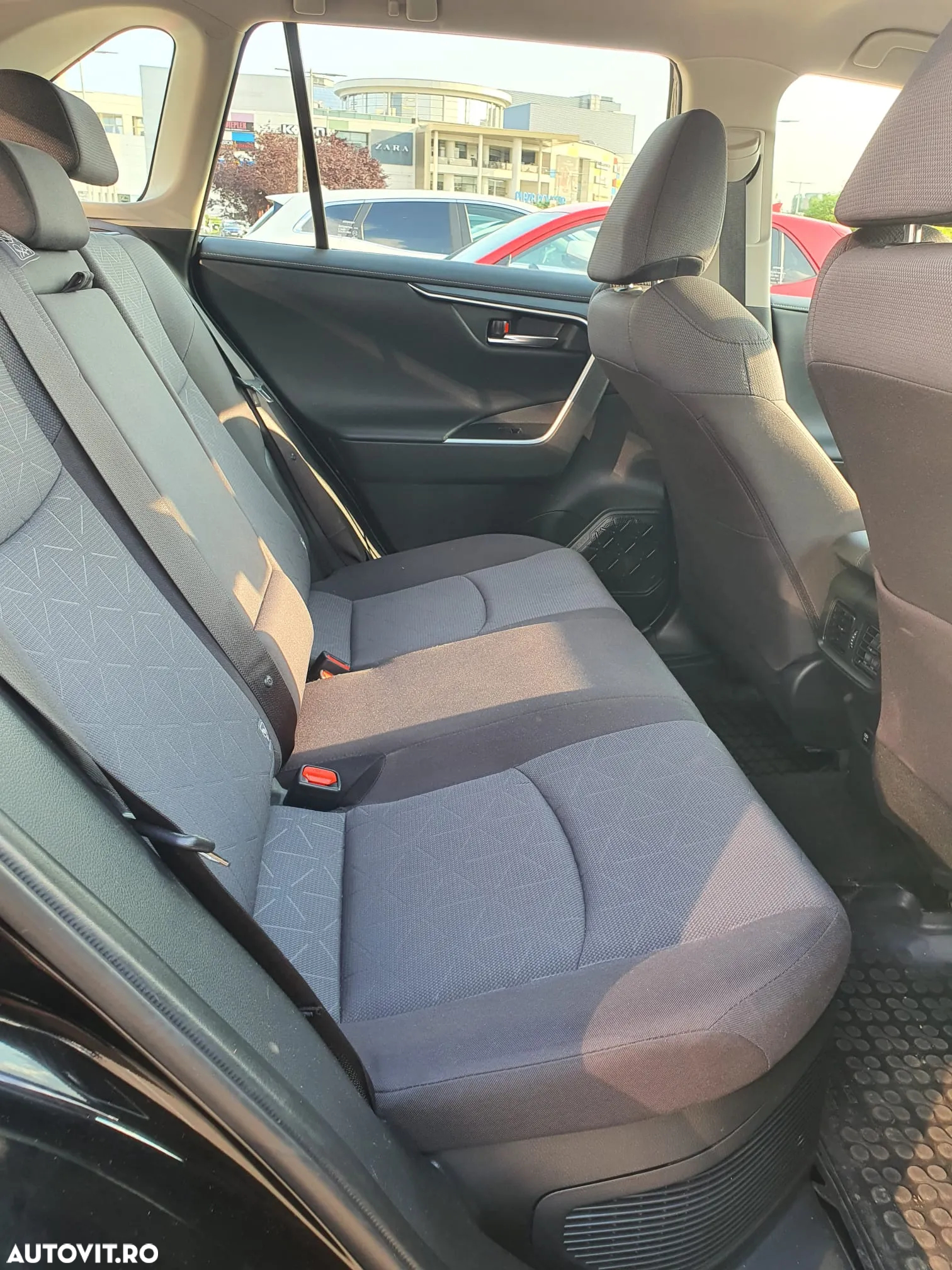 Toyota RAV4 2.5 Hybrid VVT-iE 4x4 Dynamic - 8