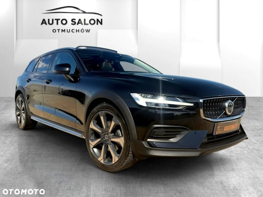 Volvo V60 Cross Country - 3