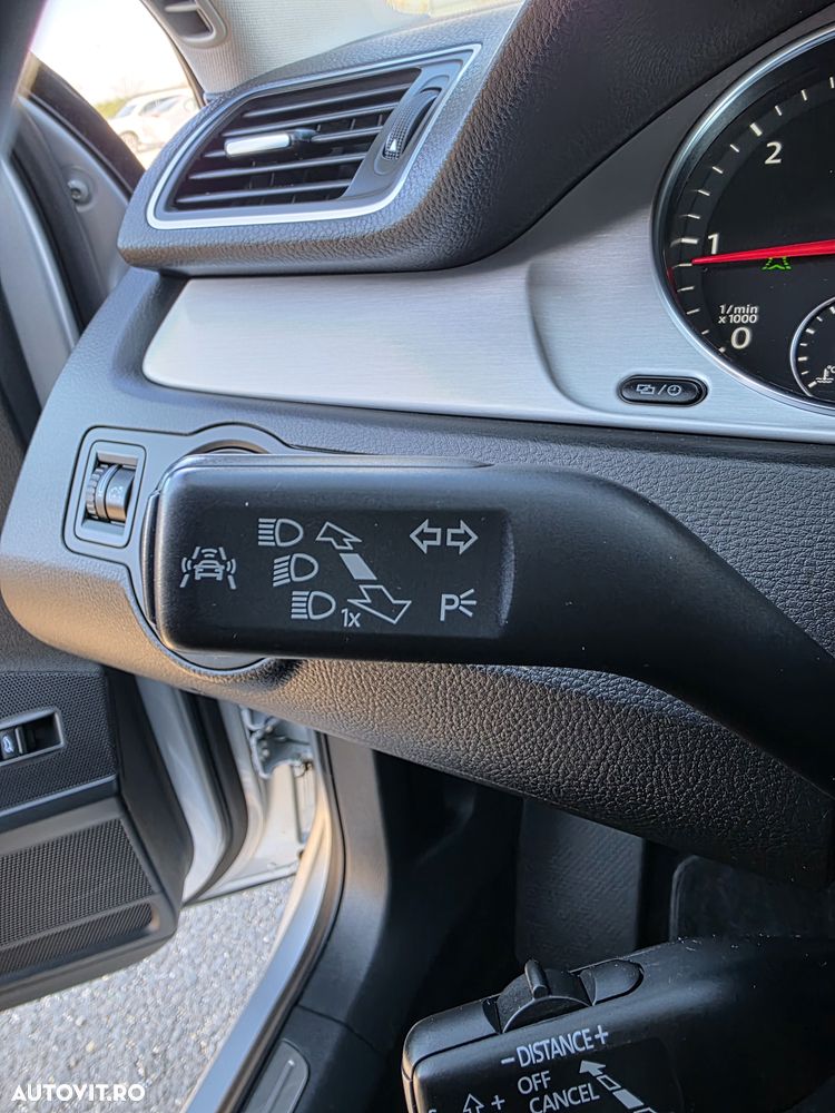 Volkswagen Passat 2.0 TDI DSG BlueMotion Technology Highline - 17