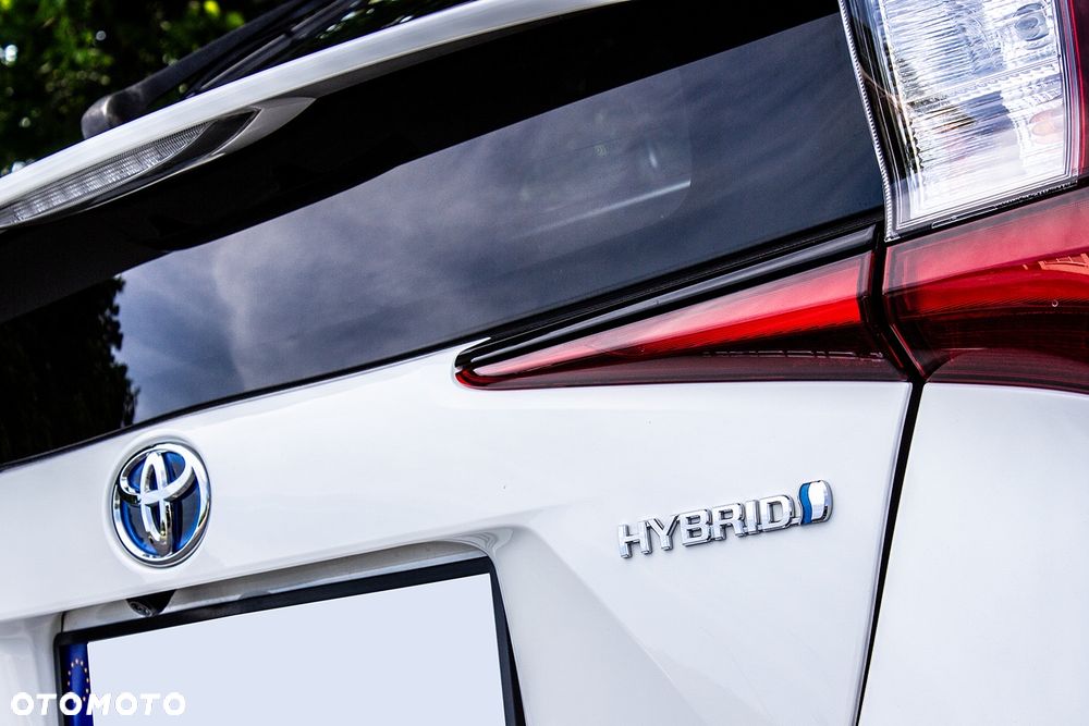 Toyota Prius 1.8 Hybrid Executive - 8